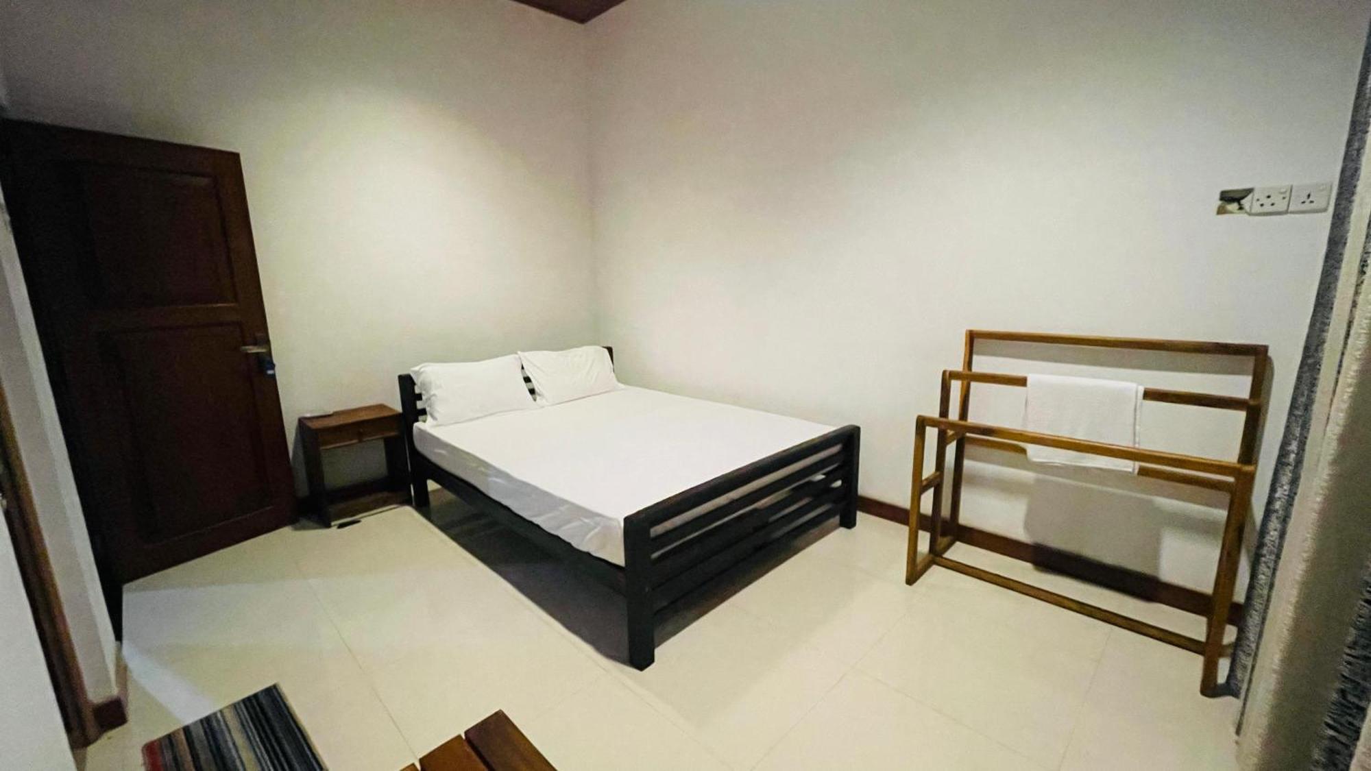 Anuradhapura Hotels الغرفة الصورة