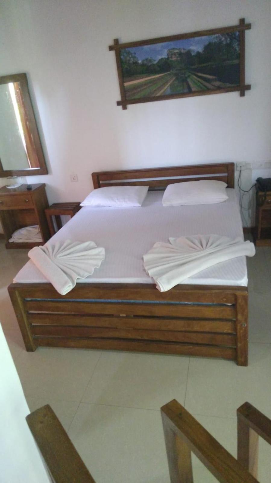Anuradhapura Hotels المظهر الخارجي الصورة